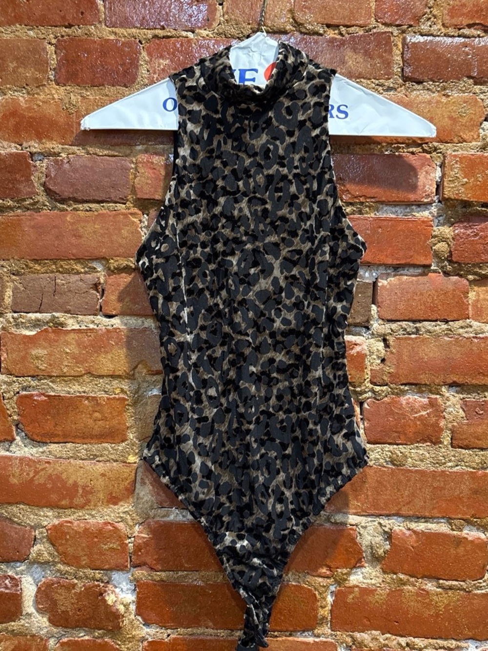 Leopard Print High-Neck One-Piece bodysuit - Black & Brown